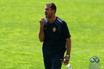 Пушкаш забивает на «Петровском»