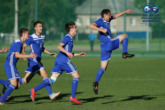 Россия-2 вырывает путевку в полуфинал!