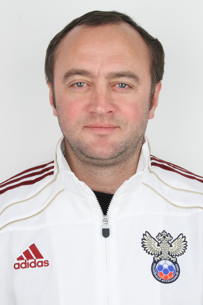 RUS coach